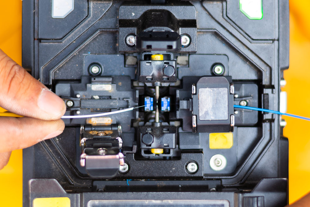 BAVS-commercial-fiber-splicing-connection-1-1