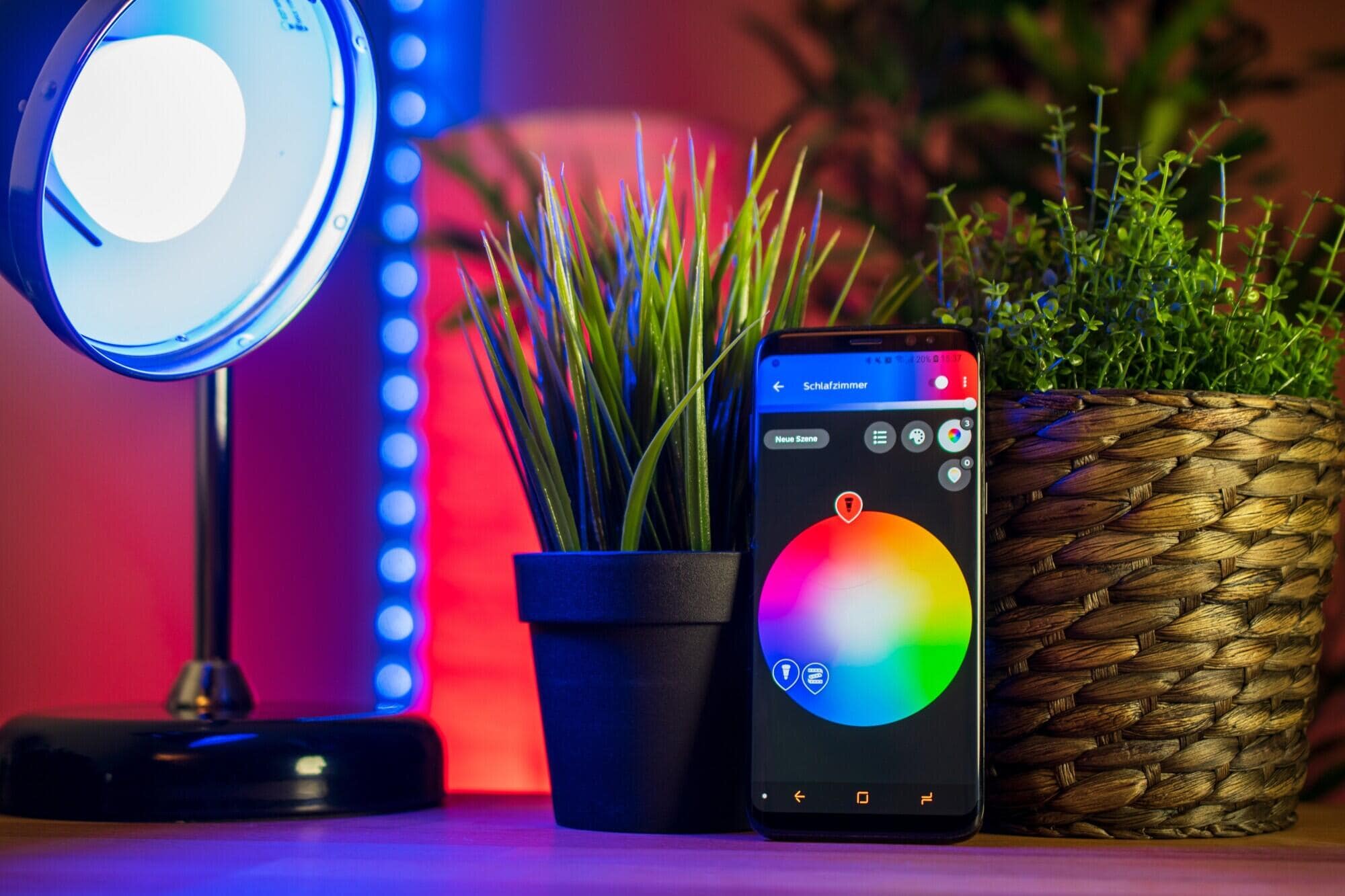 smart-home-mobile-smartphone